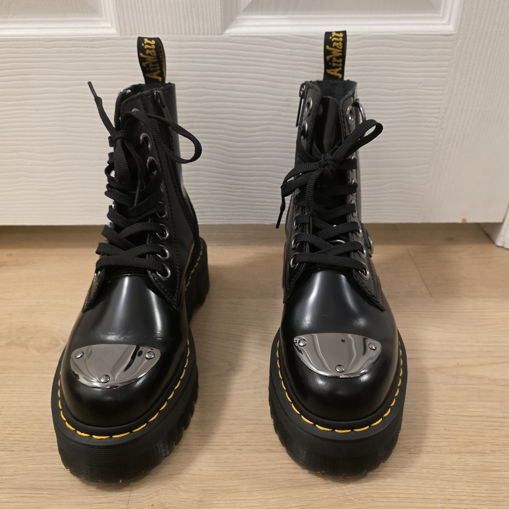 Dr. Martens Women's Black Leather Jadon Toe Gaurd Platform Lace Up Boots Size 7 - Picture 4 of 11